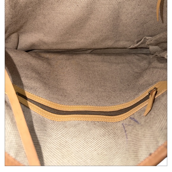 Dooney & Bourke Red and Tan Signature Tote - Picture 3 of 3